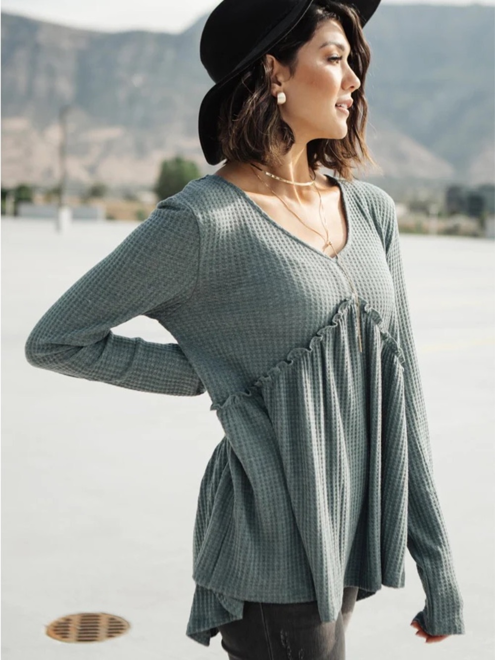 🍒BOGO50%🍒🆕🩶BAEVELY: Show Me A Reason Top LARGE